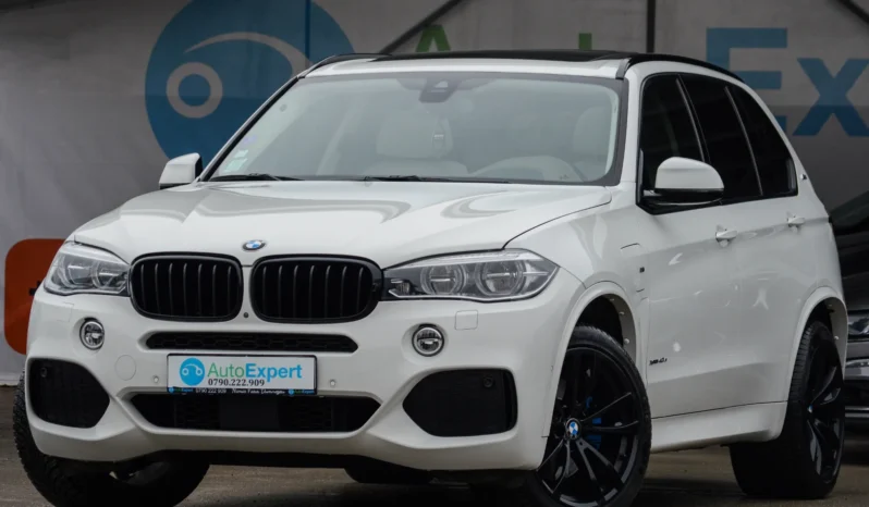 
								BMW X5 xDrive40e full									