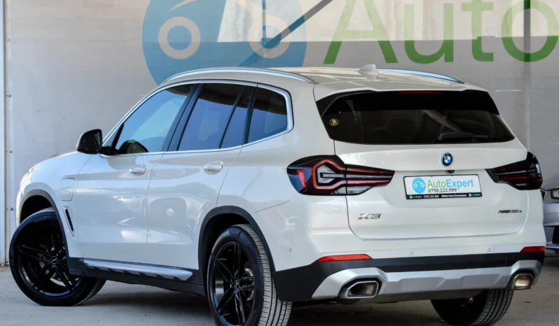 
								BMW X3 xDrive30e Aut. Luxury Line full									