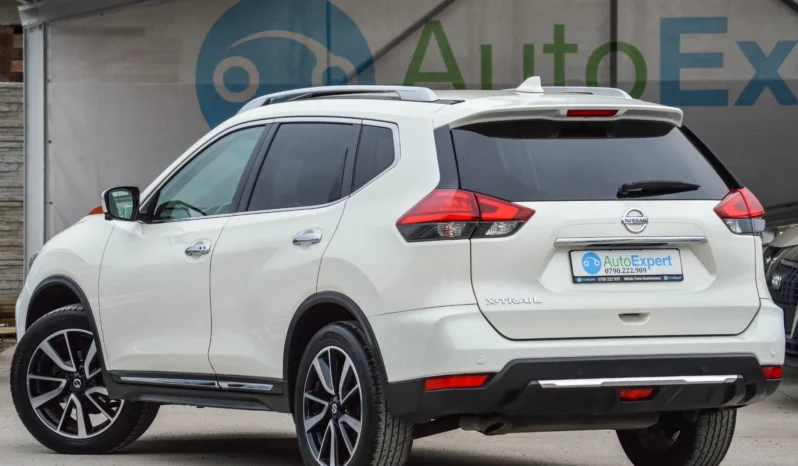 
								Nissan X-Trail 1.6 dCi Tekna full									