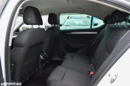 
										Skoda Superb 2.0 TDI DSG Essence full									