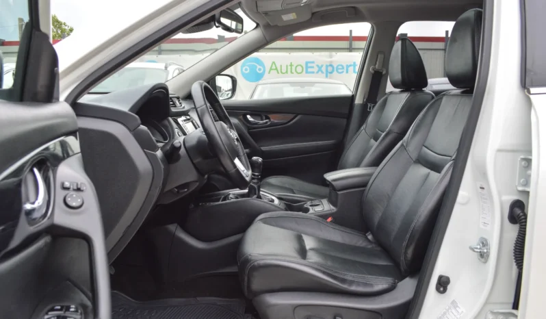 
								Nissan X-Trail 1.6 dCi Tekna full									