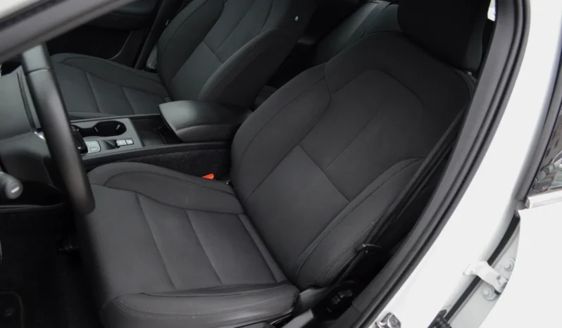 
								Volvo XC 40 T5 Recharge DKG Essential full									