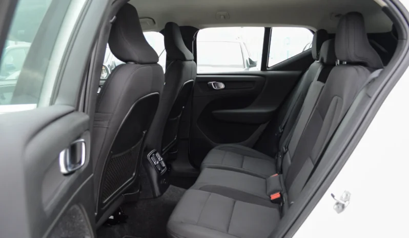 
								Volvo XC 40 T5 Recharge DKG Essential full									