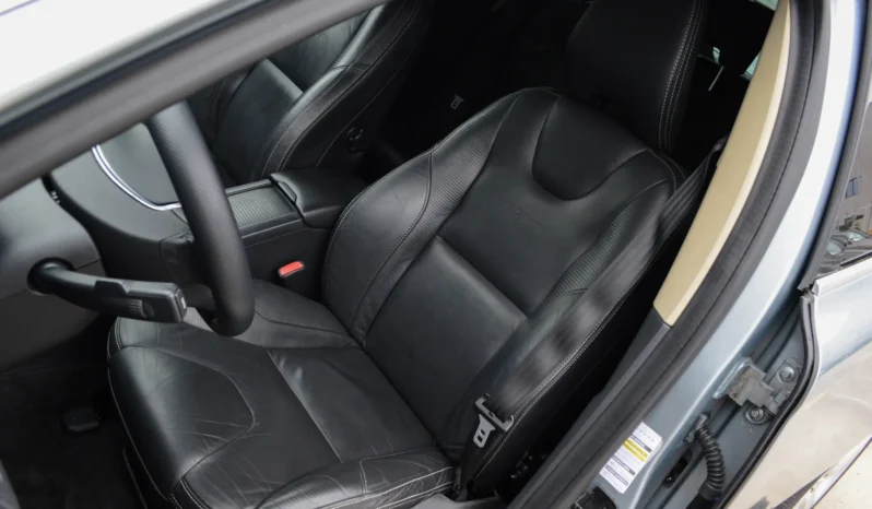 
								Volvo XC 60 D5 AWD Aut. RDesign full									