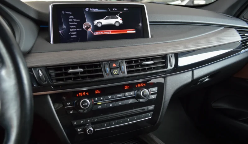 
								BMW X5 xDrive25d Sport-Aut. full									