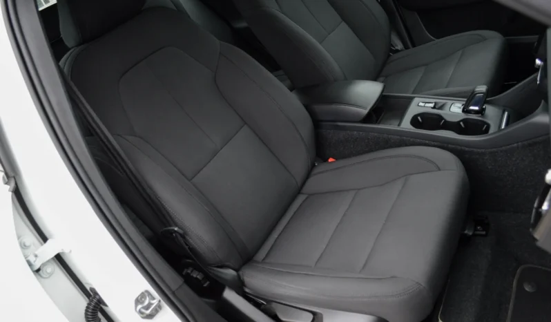 
								Volvo XC 40 T5 Recharge DKG Essential full									