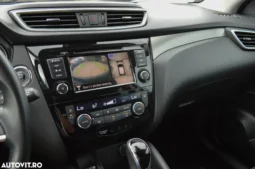 
										Nissan Qashqai 1.3 157CP 2WD DCT N-Connecta full									