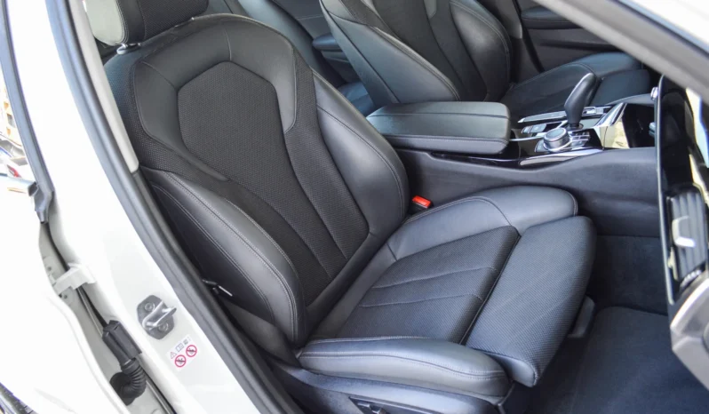 
								BMW Seria 5 full									