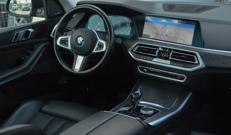 
								BMW X5 xDrive45e xLine full									
