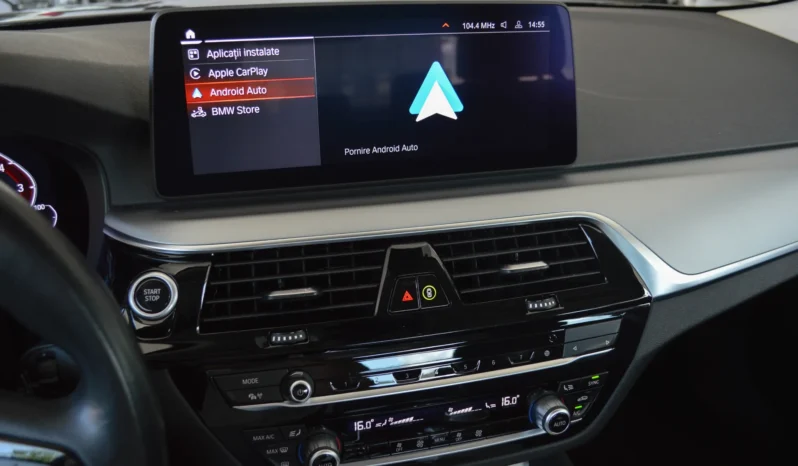 
								BMW Seria 5 520e Aut. Luxury Line full									