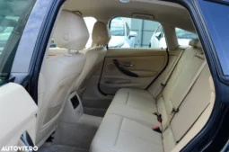 
										BMW Seria 3 320d Sport-Aut. Luxury Line full									