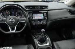 
										Nissan X-Trail 1.6 dCi Tekna full									