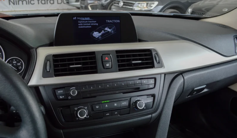 
								BMW Seria 4 418d Aut. Luxury Line full									