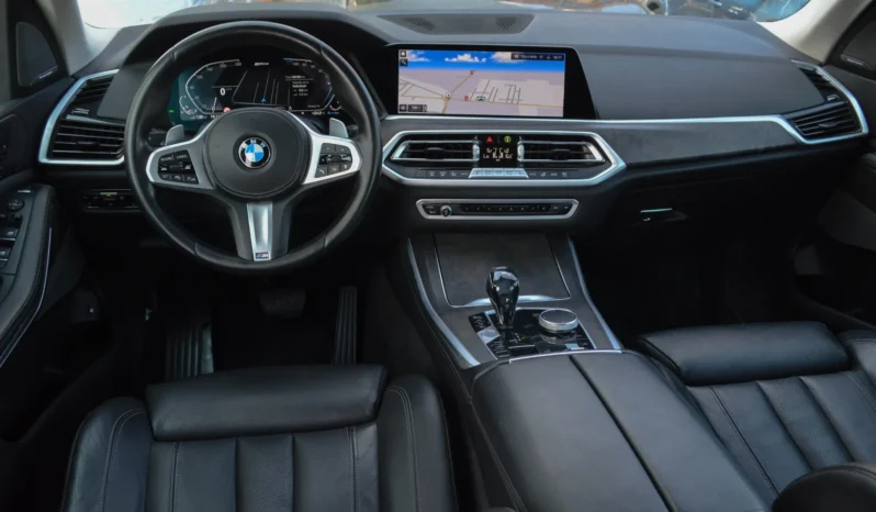 
								BMW X5 xDrive45e xLine full									