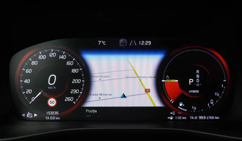 
								Volvo XC 40 T5 Recharge DKG Essential full									