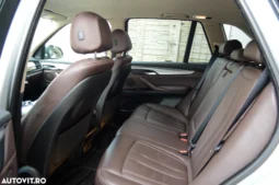 
										BMW X5 xDrive25d Sport-Aut. full									