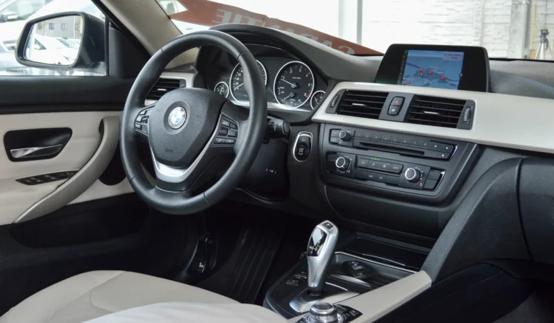 
								BMW Seria 4 418d Aut. Luxury Line full									