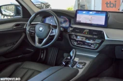 
										BMW Seria 5 520e Aut. Luxury Line full									