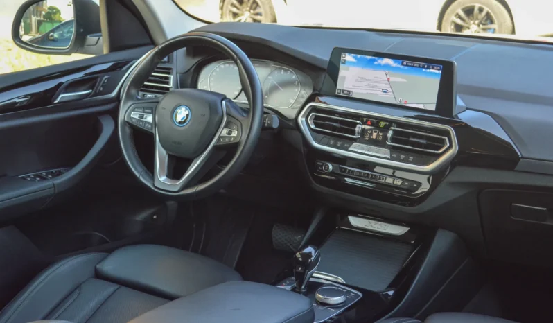 
								BMW X3 xDrive30e Aut. Luxury Line full									