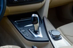 
										BMW Seria 3 320d Sport-Aut. Luxury Line full									