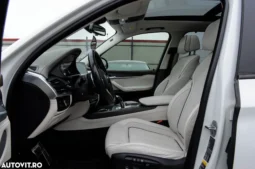 
										BMW X5 xDrive40e full									