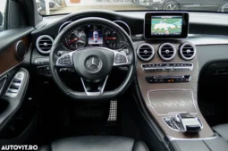 
										Mercedes-Benz GLC Coupe full									