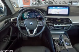 
										BMW Seria 5 520e Aut. Luxury Line full									