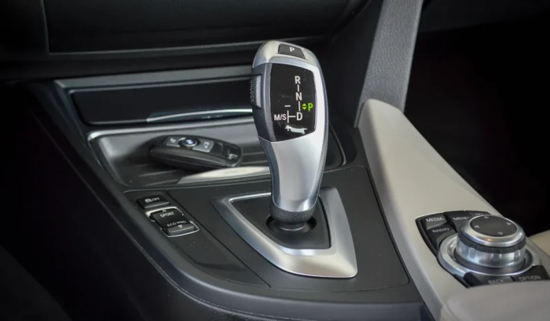 
								BMW Seria 4 418d Aut. Luxury Line full									