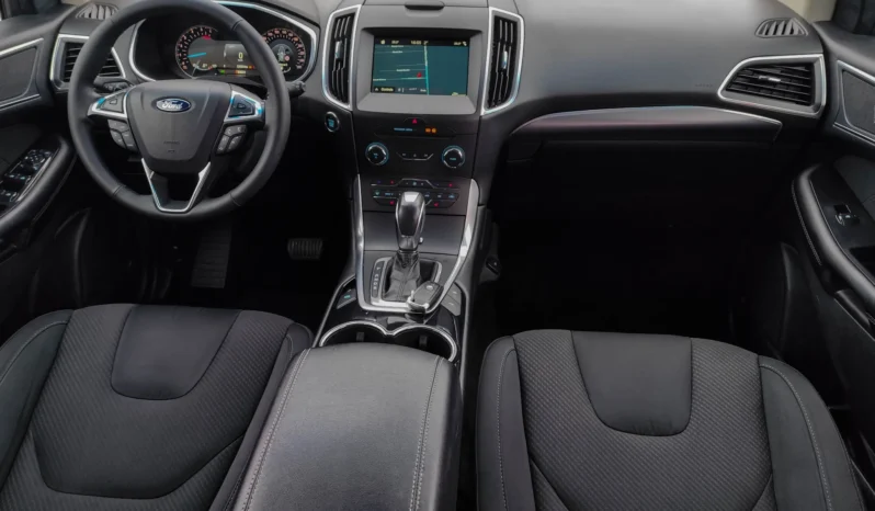 
								Ford Edge 2.0 TDCi Bi-Turbo 4×4 Titanium full									
