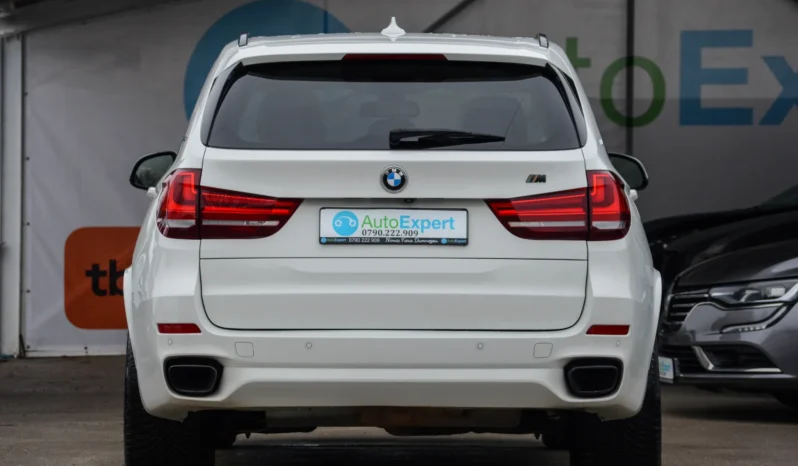 
								BMW X5 xDrive40e full									