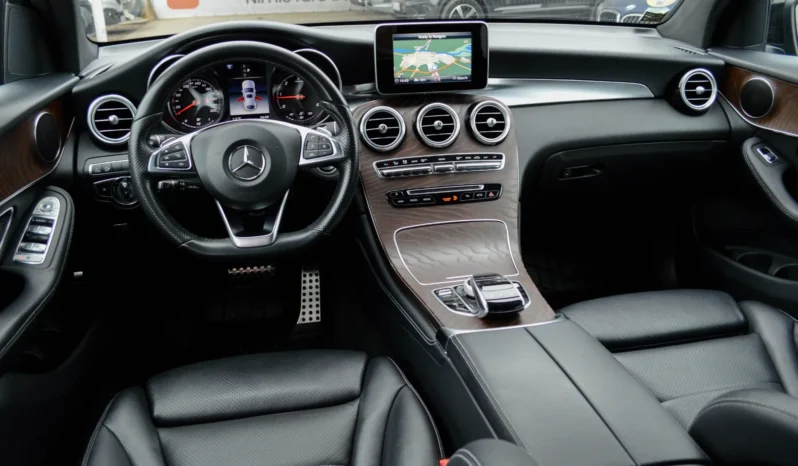 
								Mercedes-Benz GLC Coupe full									