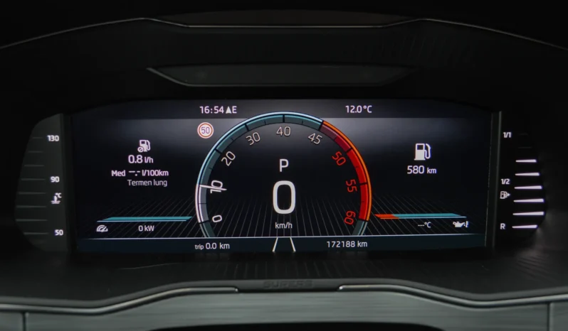 
								Skoda Superb 2.0 TDI DSG Essence full									