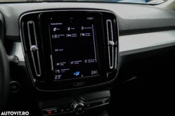 
										Volvo XC 40 T5 Recharge DKG Essential full									