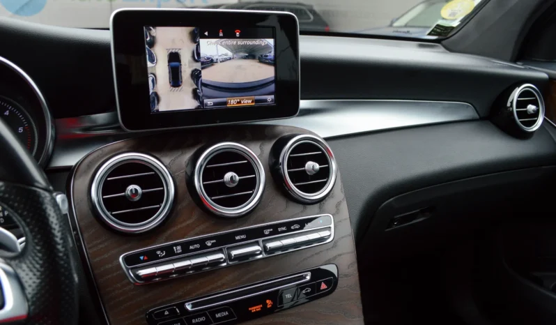 
								Mercedes-Benz GLC Coupe full									