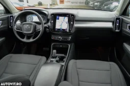 
										Volvo XC 40 T5 Recharge DKG Essential full									