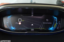 
										Peugeot 3008 225 e-EAT8 Allure Pack full									