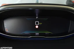 
										Peugeot 3008 225 e-EAT8 Allure Pack full									