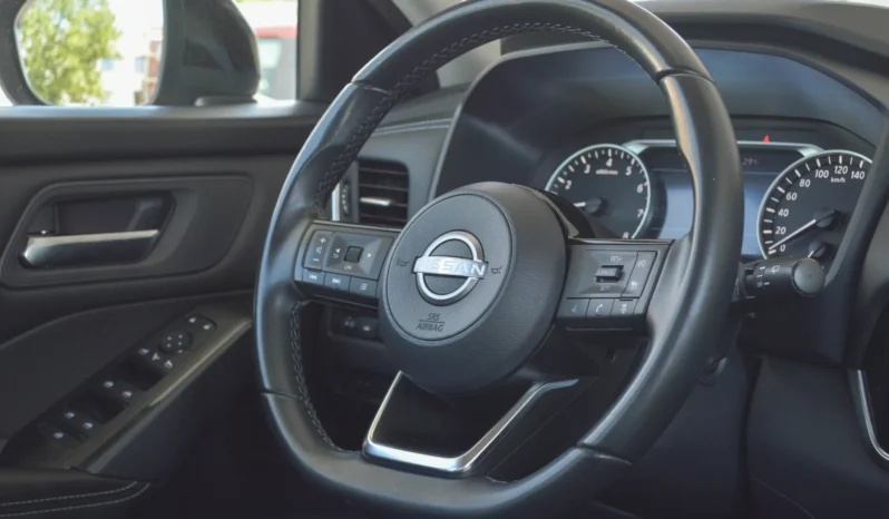
								Nissan Qashqai 1.3 DIG-T MHEV N-Connecta full									