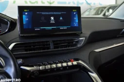 
										Peugeot 3008 225 e-EAT8 Allure Pack full									