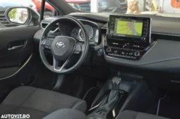 
										Toyota Corolla 1.8 HSD Business full									