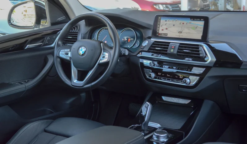 
								BMW X3 xDrive20d AT Luxury Line full									