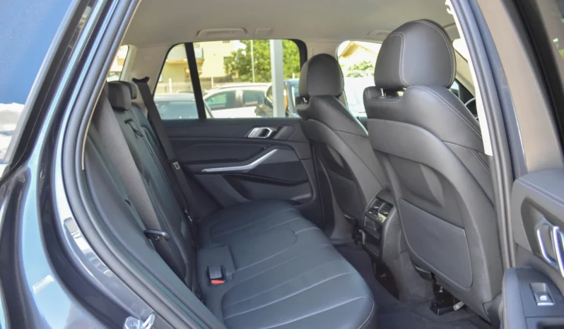 
								BMW X5 xDrive25d xLine full									
