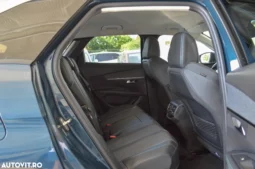 
										Peugeot 3008 225 e-EAT8 Allure Pack full									
