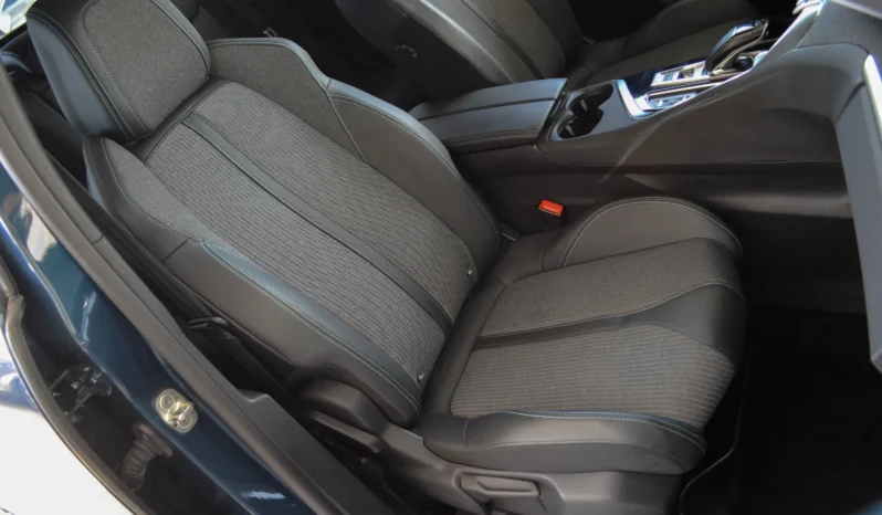 
								Peugeot 3008 225 e-EAT8 Allure Pack full									
