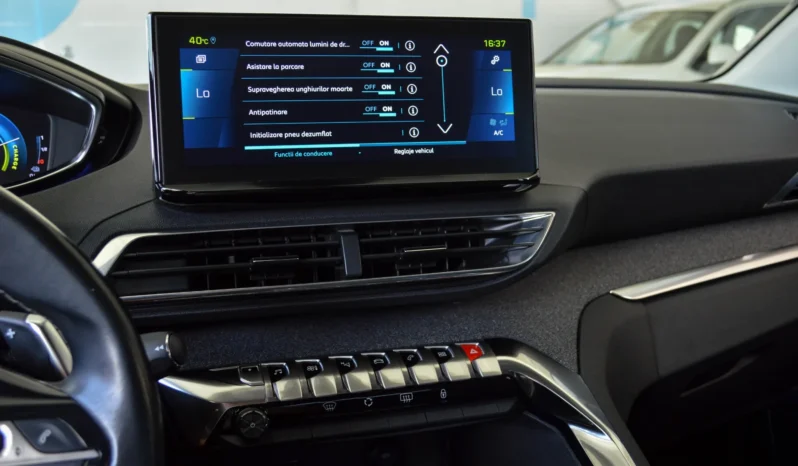 
								Peugeot 3008 225 e-EAT8 Allure Pack full									