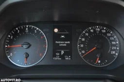
										Renault Captur TCe Mild Hybrid 140 EDC GPF EVOLUTION full									